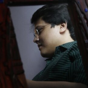 1930292_27782111500_4378_n