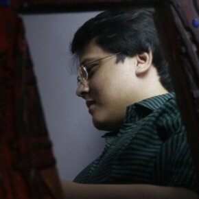 1930292_27782116500_4705_n