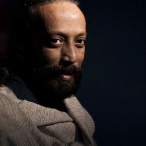 24347_332653906500_927749_n