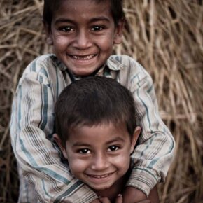 27256_377928561500_6123651_n