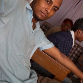 30287_393653781500_5677046_n