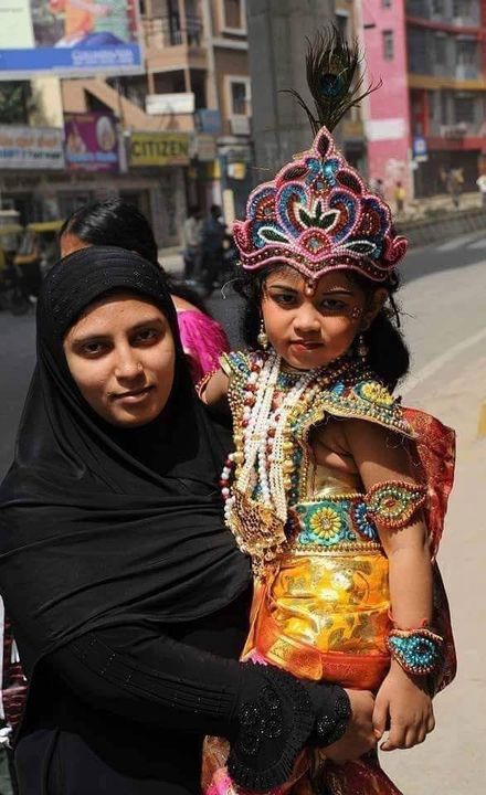 40685083_10156296767331501_5070908375596793856_n