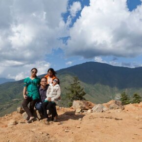 470880_10151041563846501_406180185_o