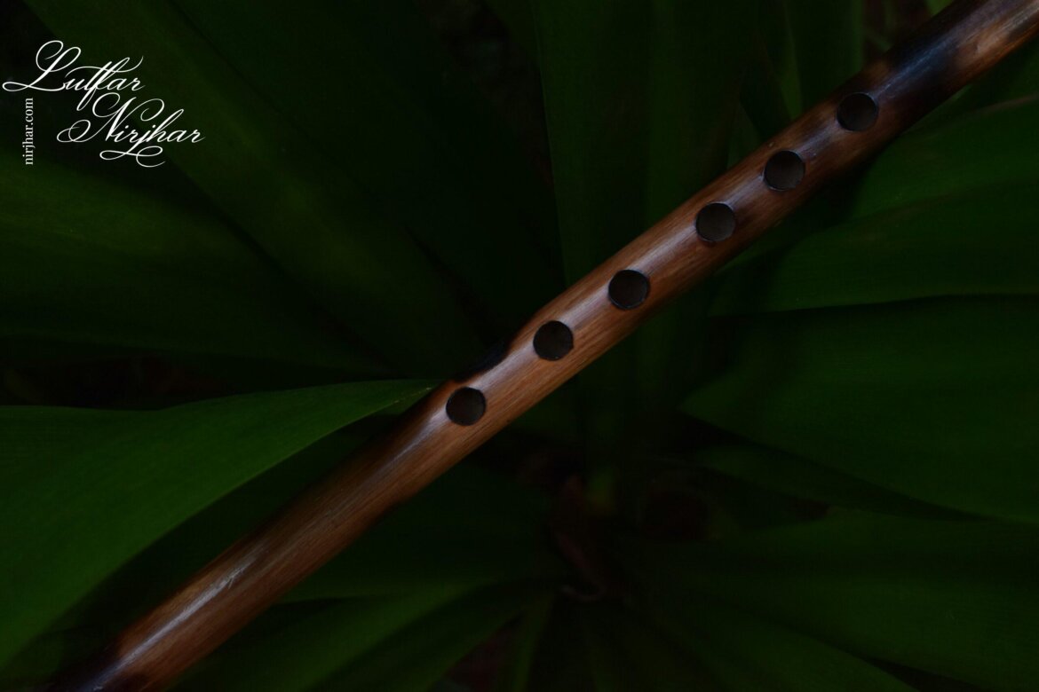 brown flute